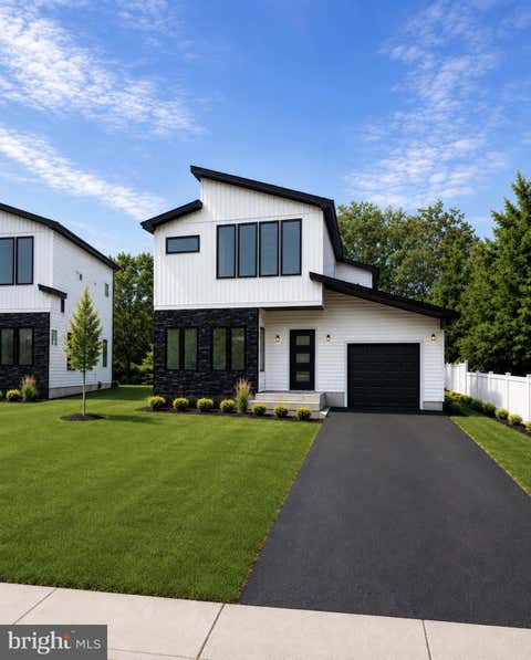 Photo of 216 S Jefferson Avenue, NATIONAL PARK, NJ 08063 (MLS # NJGL2077562)