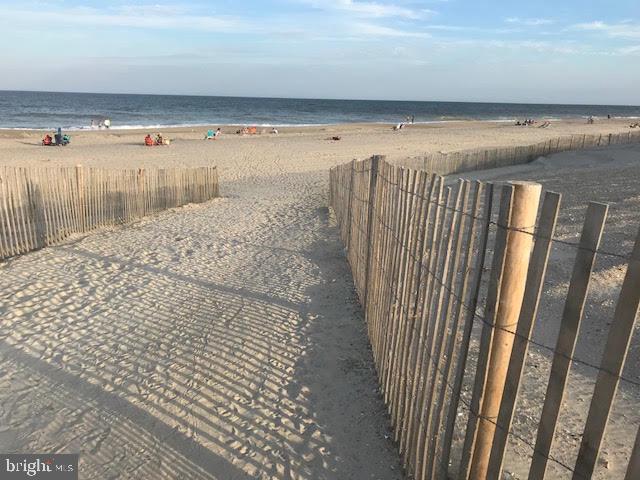 CEDAR BAY - Residential