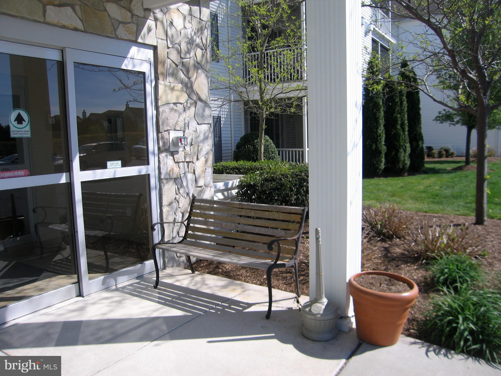 CEDAR BAY - Residential