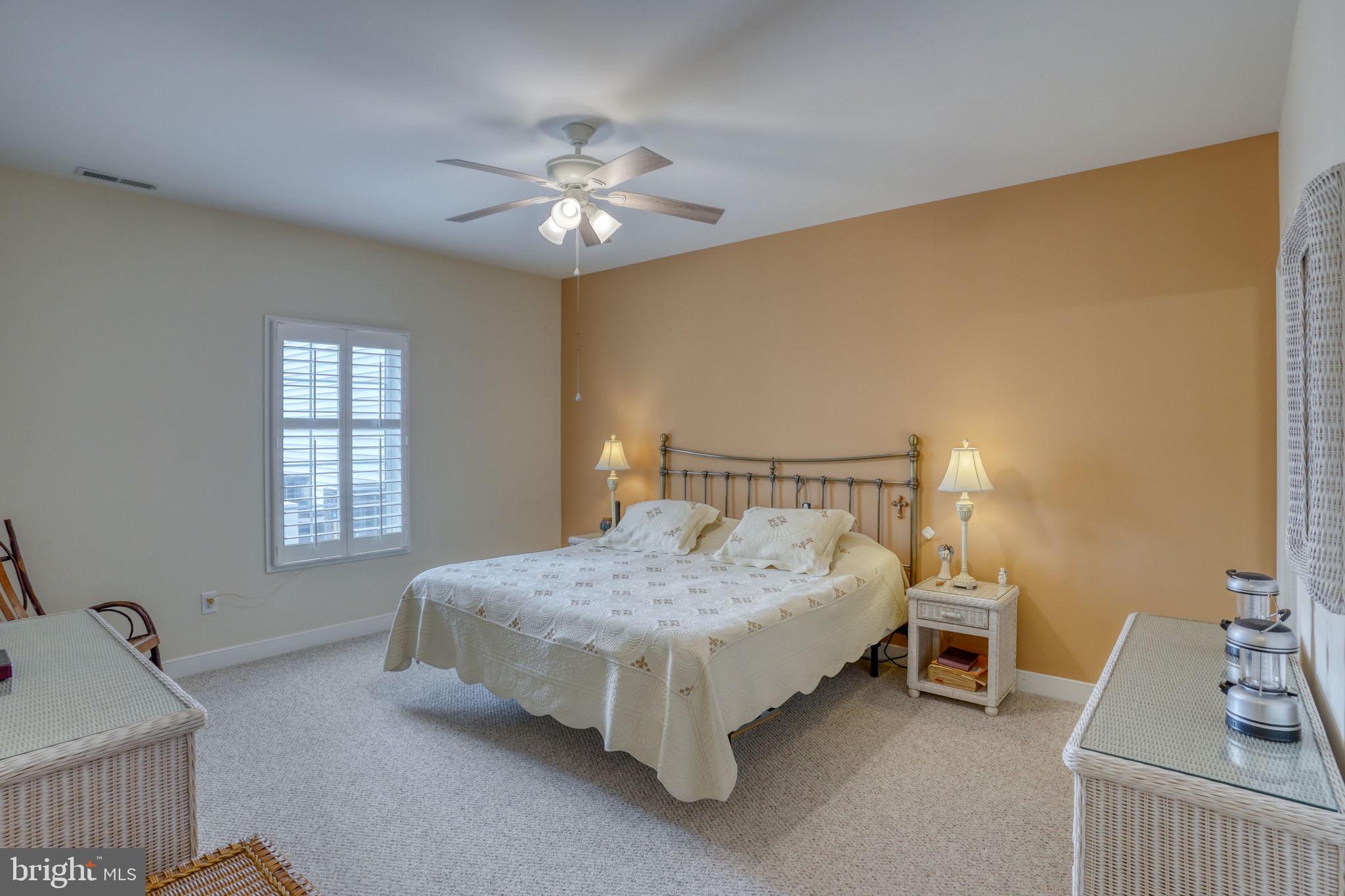 CEDAR BAY - Residential