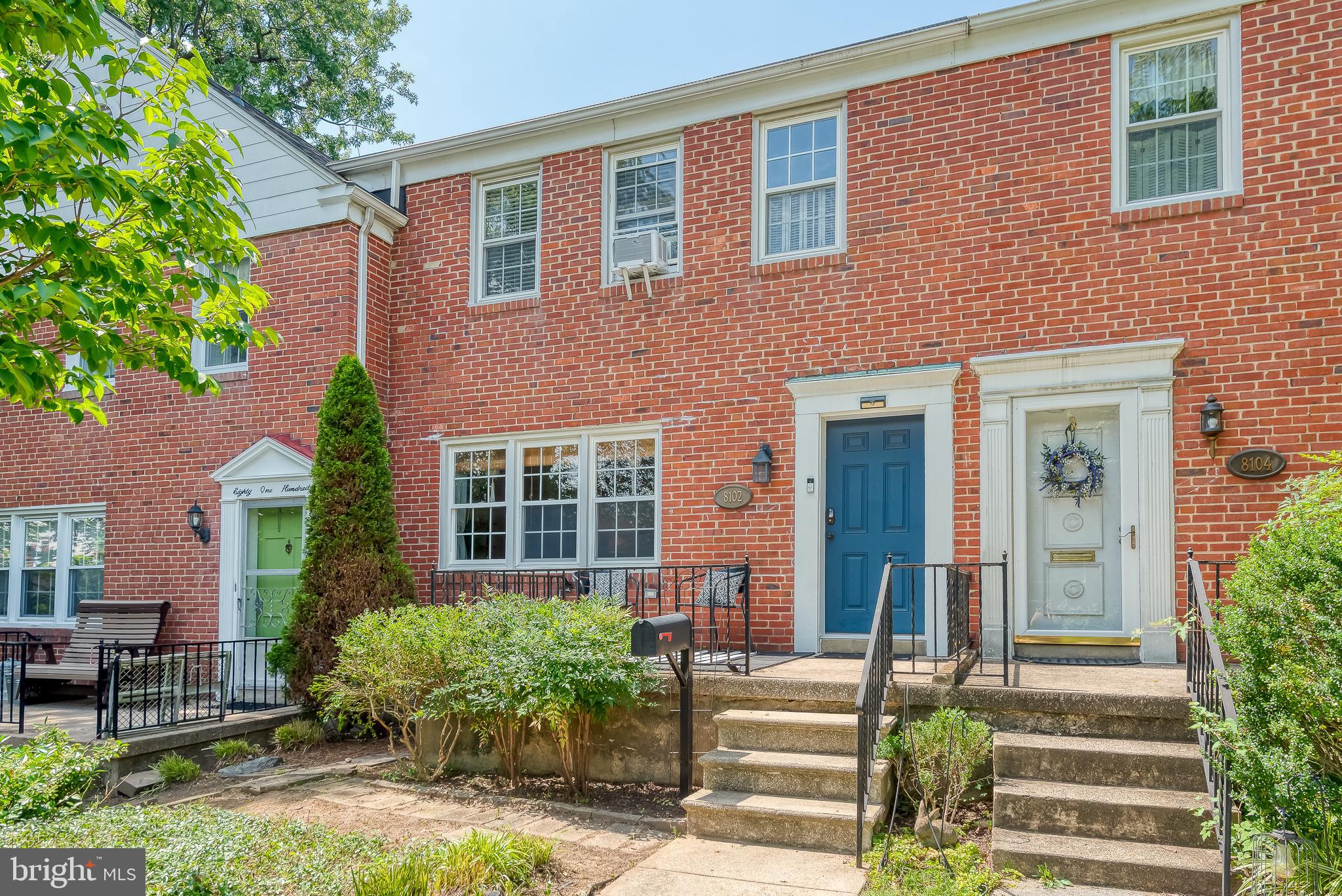 8102 KIRKWALL COURT