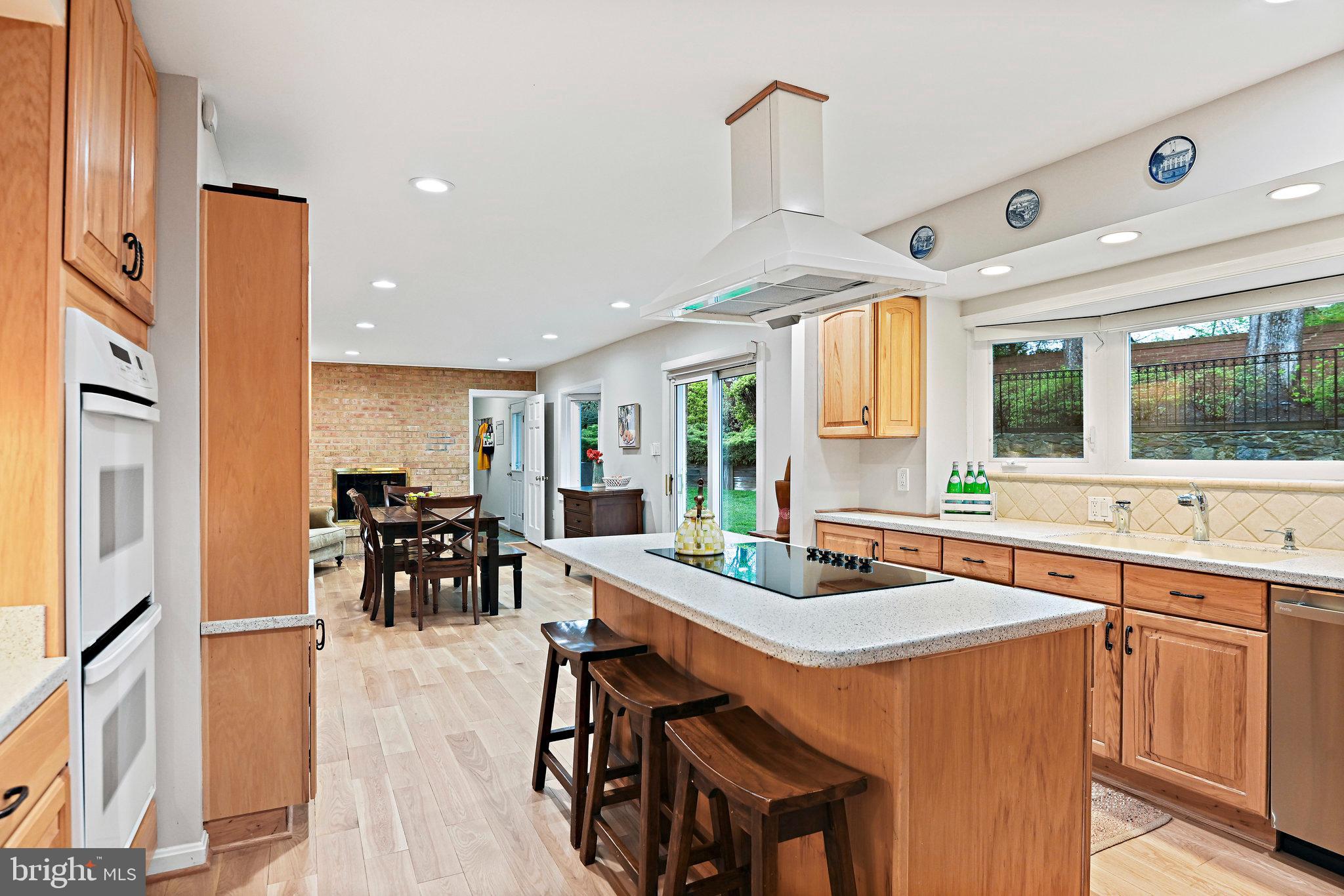 POTOMAC ESTATES - Residential