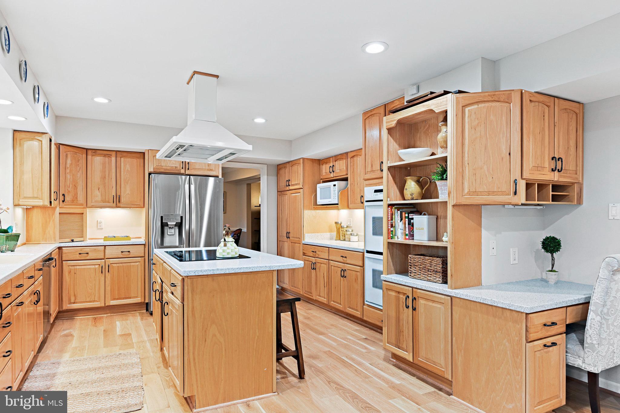 POTOMAC ESTATES - Residential