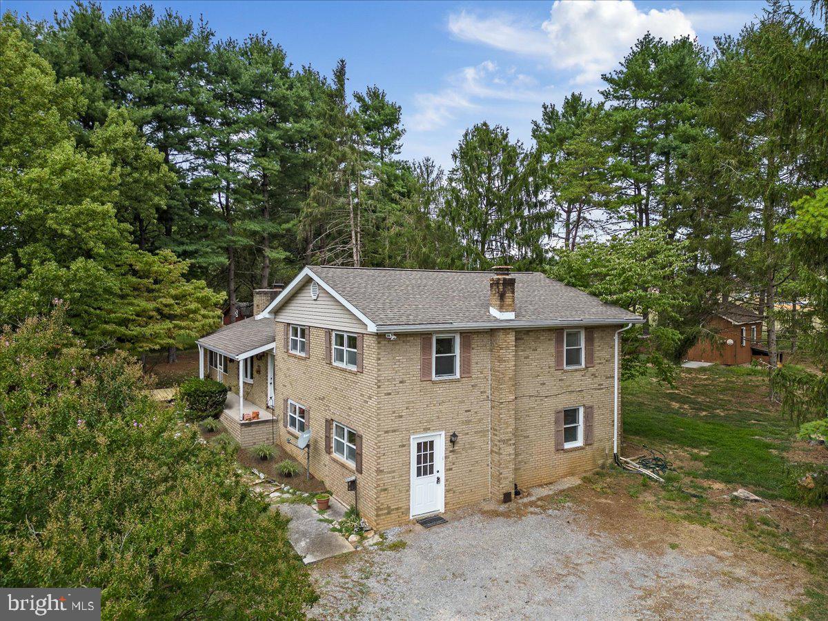 HERMITAGE RIDGE - Residential