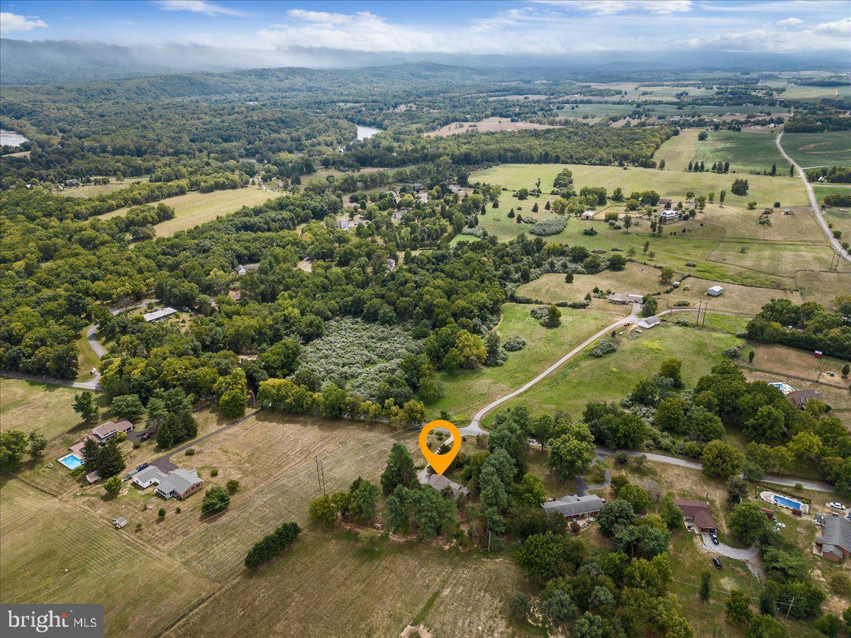 HERMITAGE RIDGE - Residential