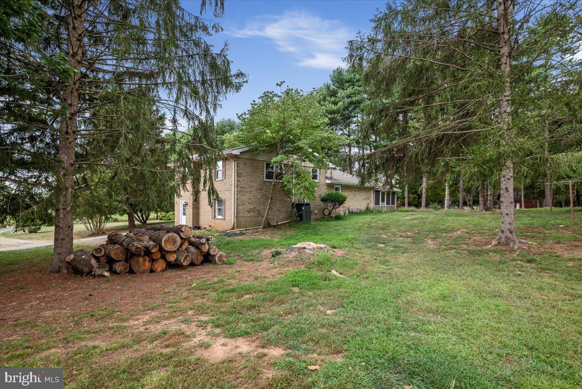 HERMITAGE RIDGE - Residential