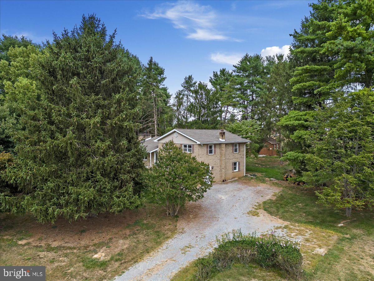 HERMITAGE RIDGE - Residential