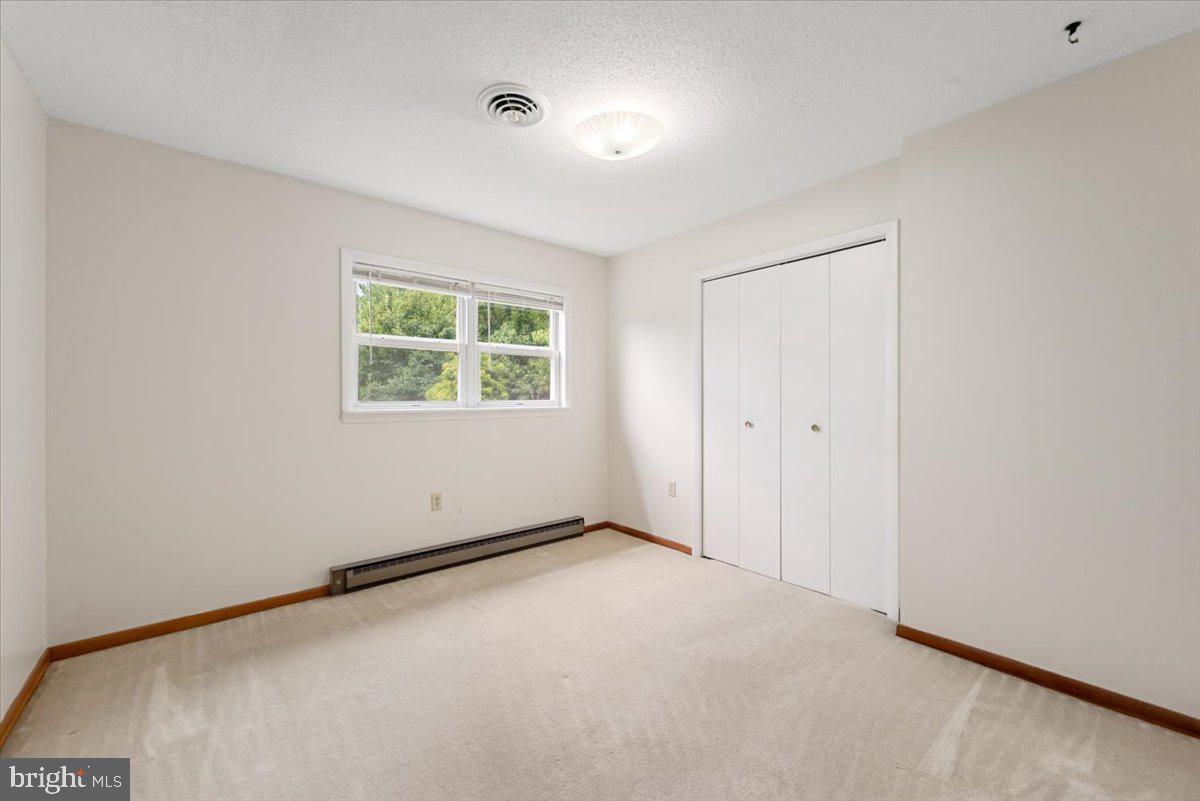 HERMITAGE RIDGE - Residential