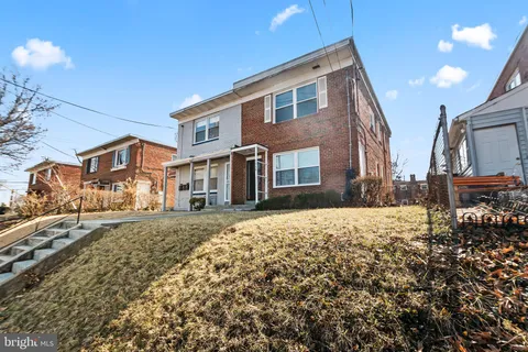 MLS: DCDC2248110