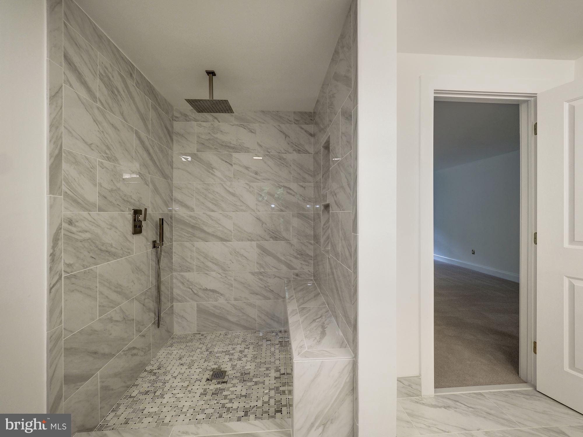 SNOWDENS MILL - Residential