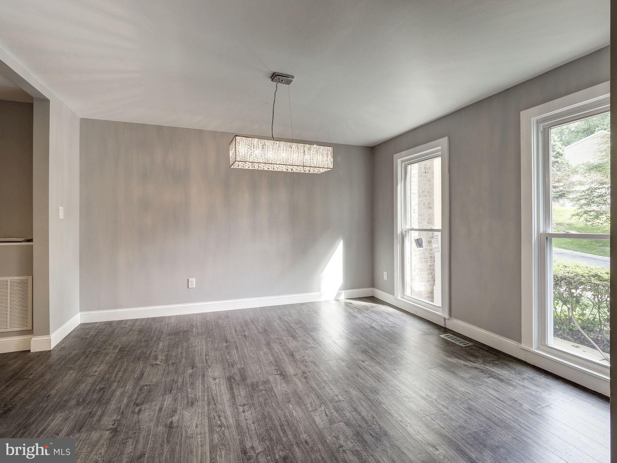 SNOWDENS MILL - Residential