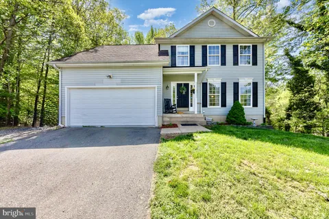 6162 Morton Circle, King George, VA MLS: VAKG2006314