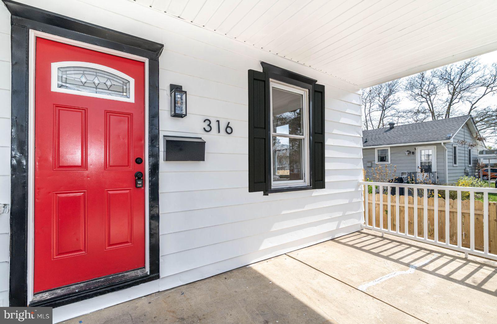 316 W 4TH STREET