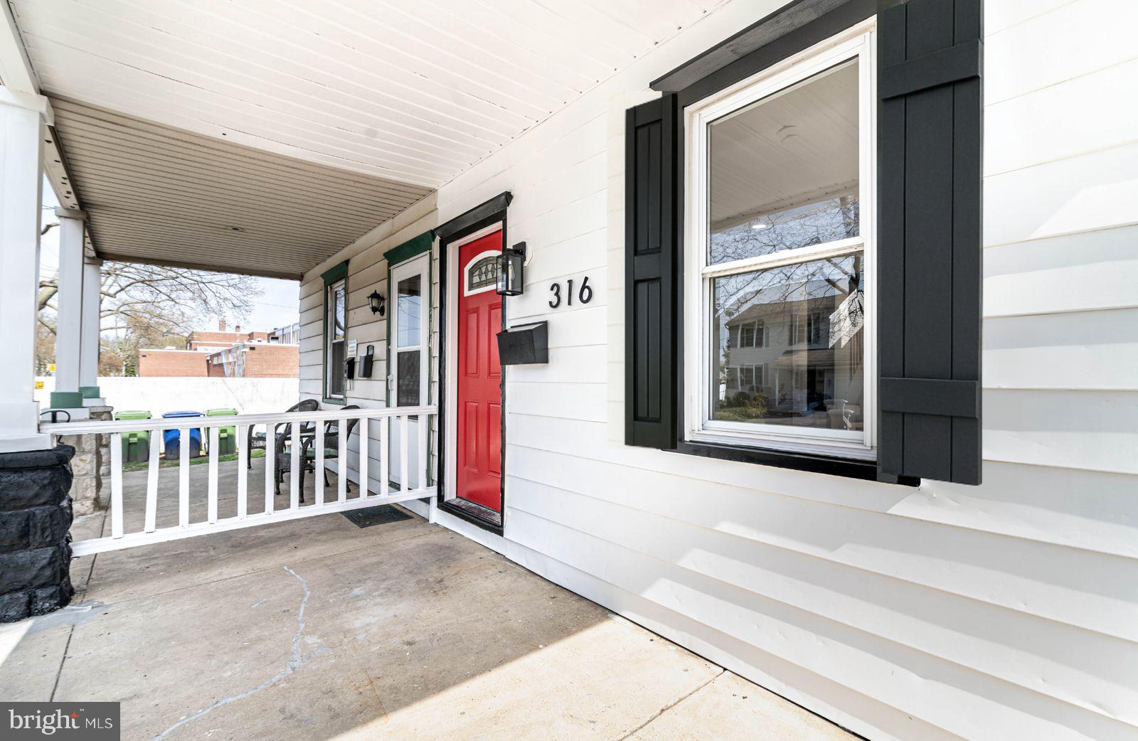 316 W 4TH STREET