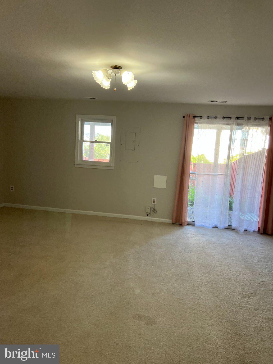 2740 WINSTON COURT