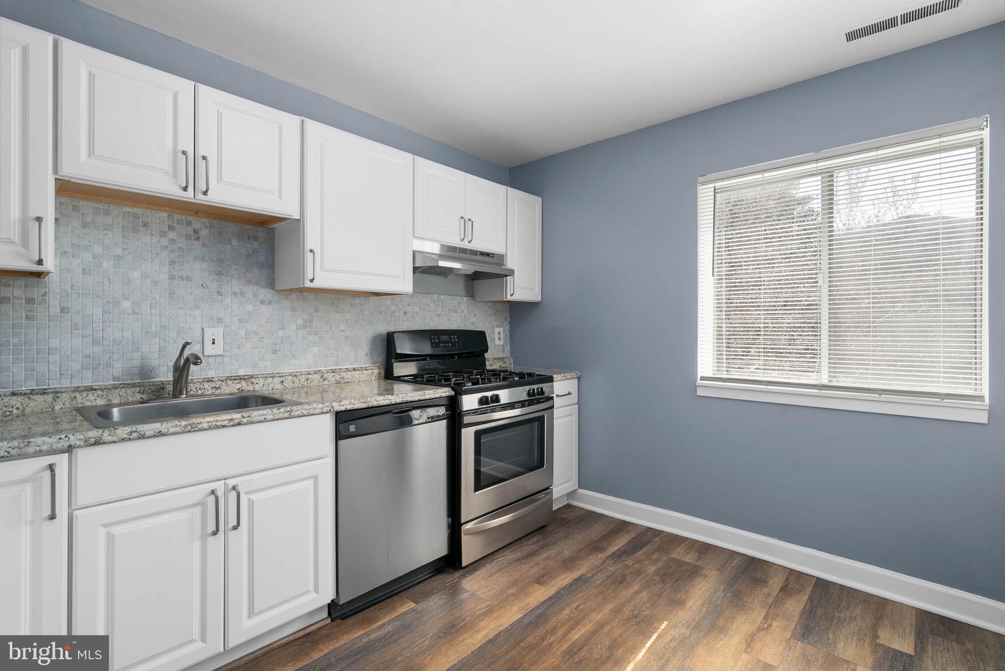 THOMAS CHOICE GARDENS - Residential