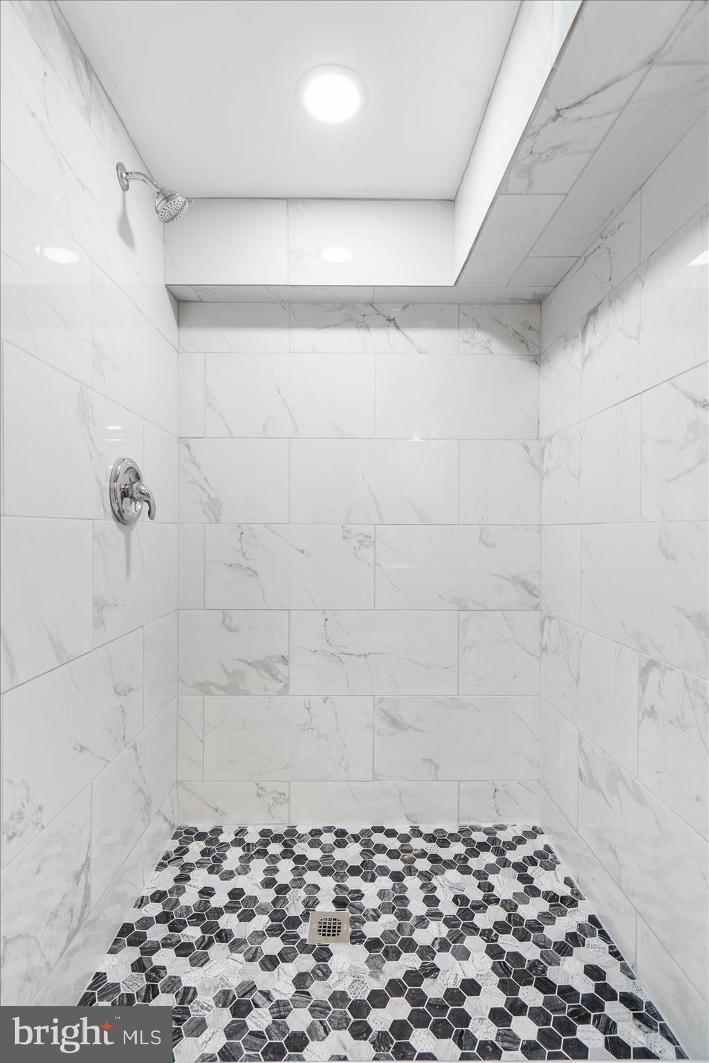 OLIVER - Residential