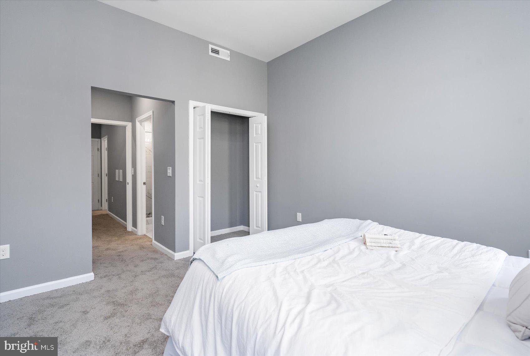 OLIVER - Residential