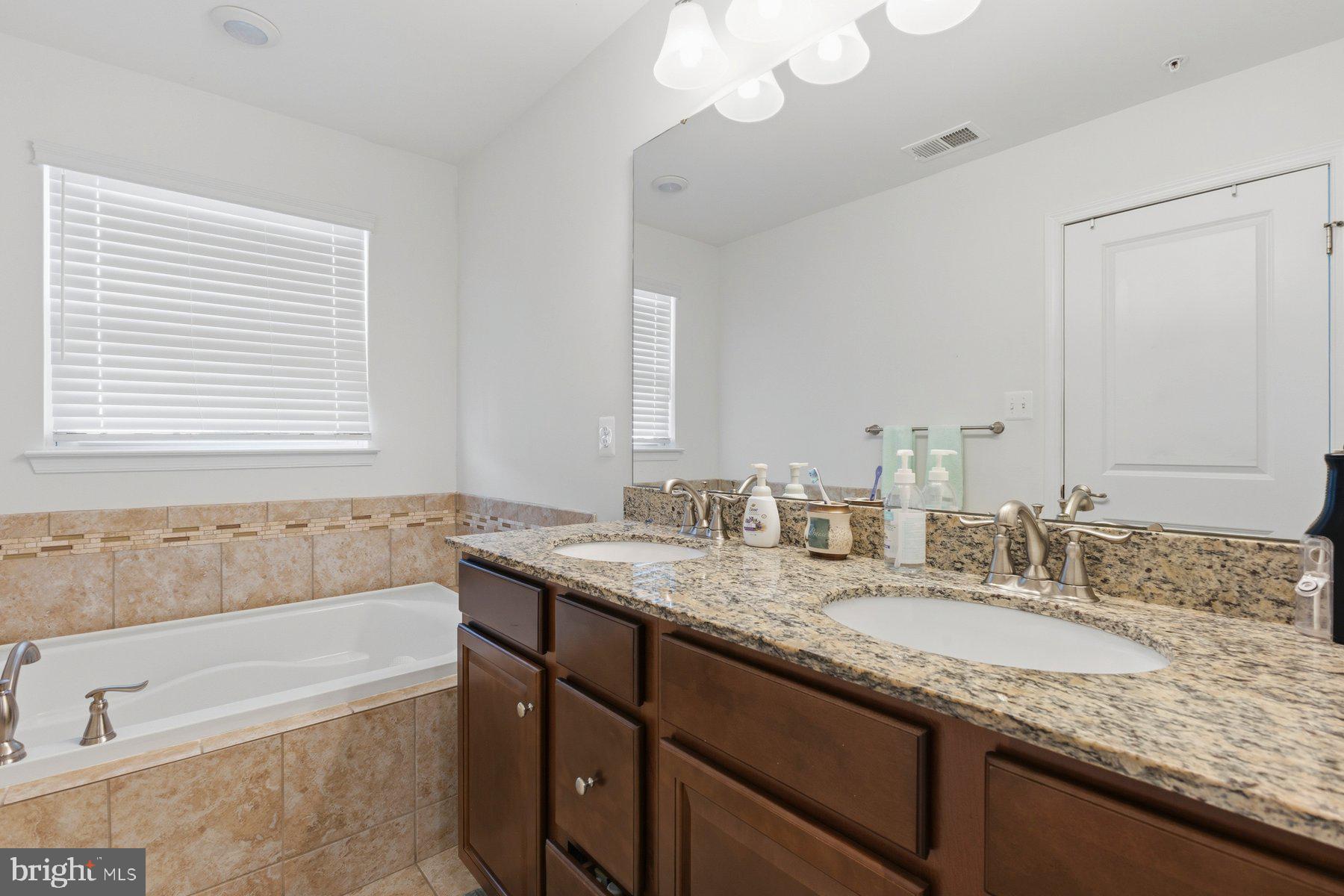 ADAMS CROSSING - Residential