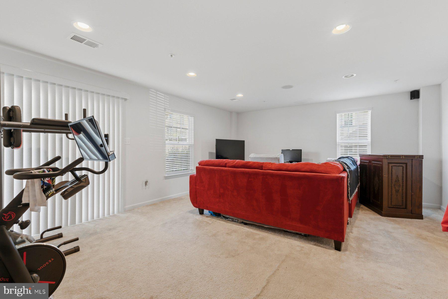 ADAMS CROSSING - Residential
