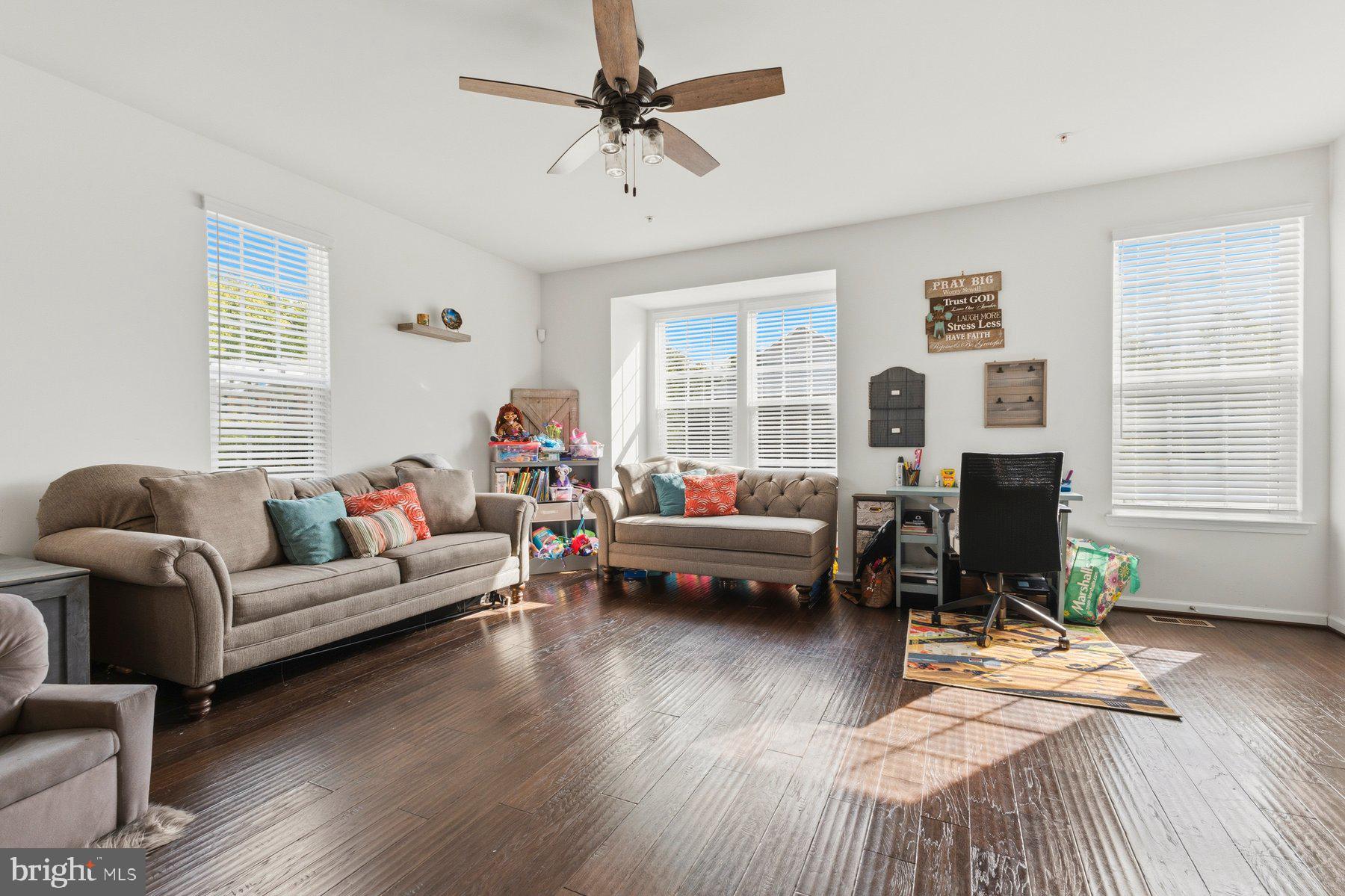 ADAMS CROSSING - Residential