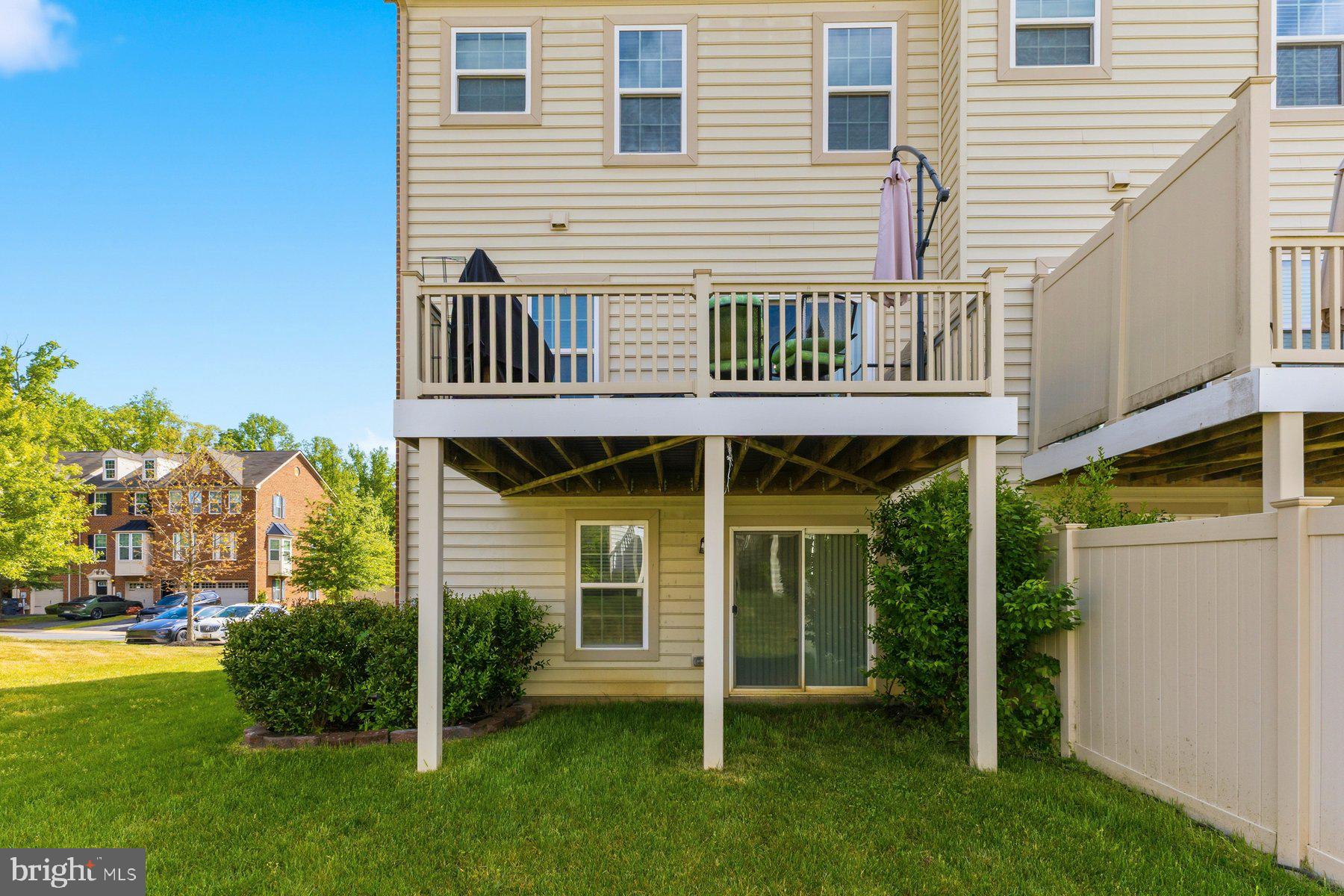 ADAMS CROSSING - Residential