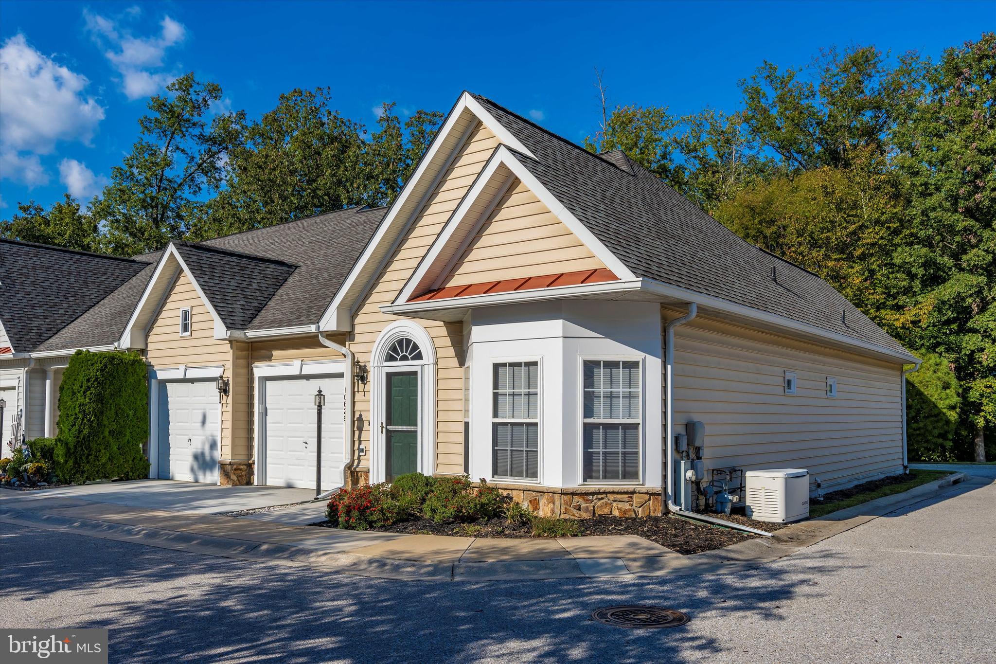 HICKORY CREST - Residential Lease