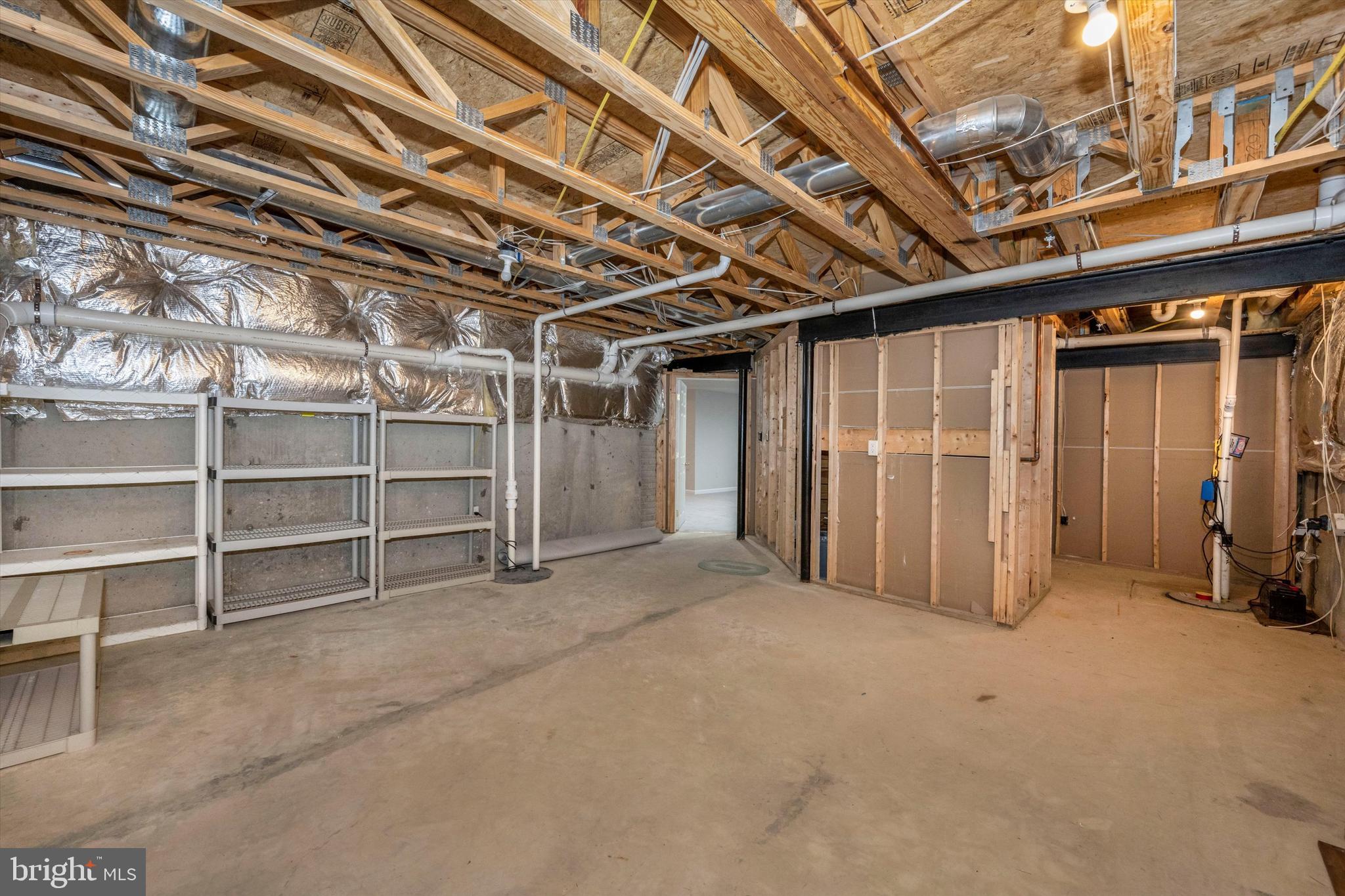 HICKORY CREST - Residential Lease