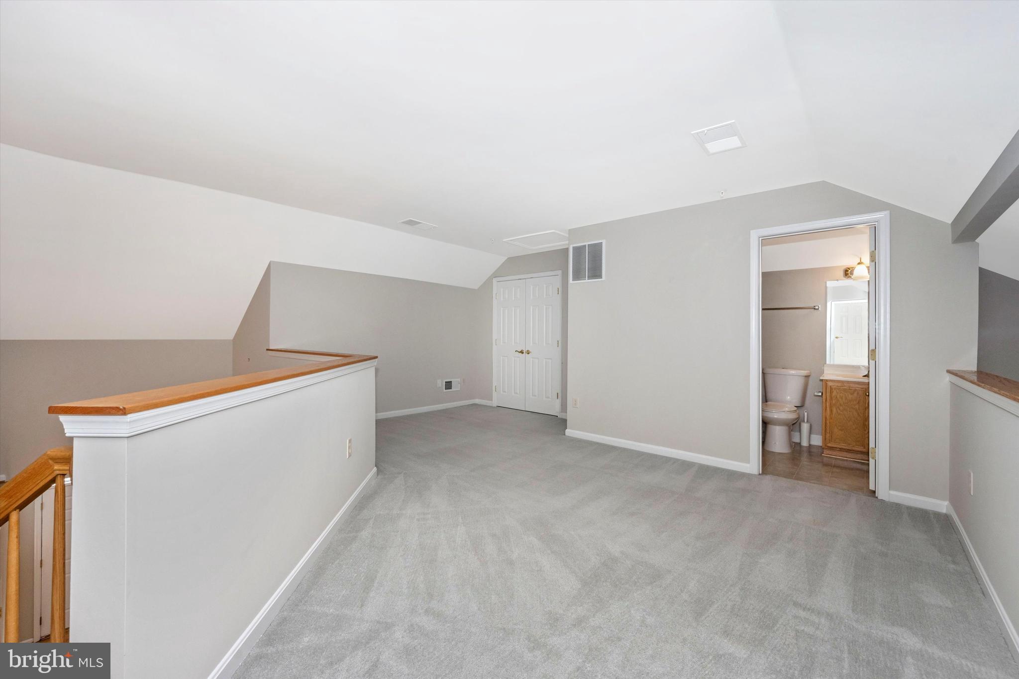 HICKORY CREST - Residential Lease