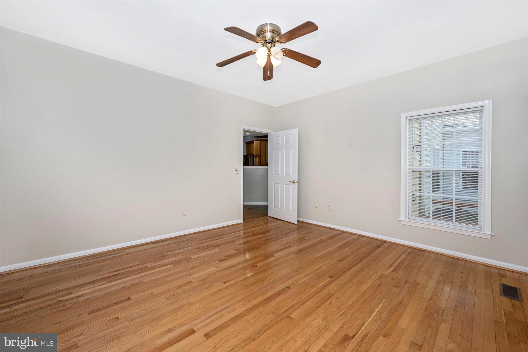 HICKORY CREST - Residential Lease