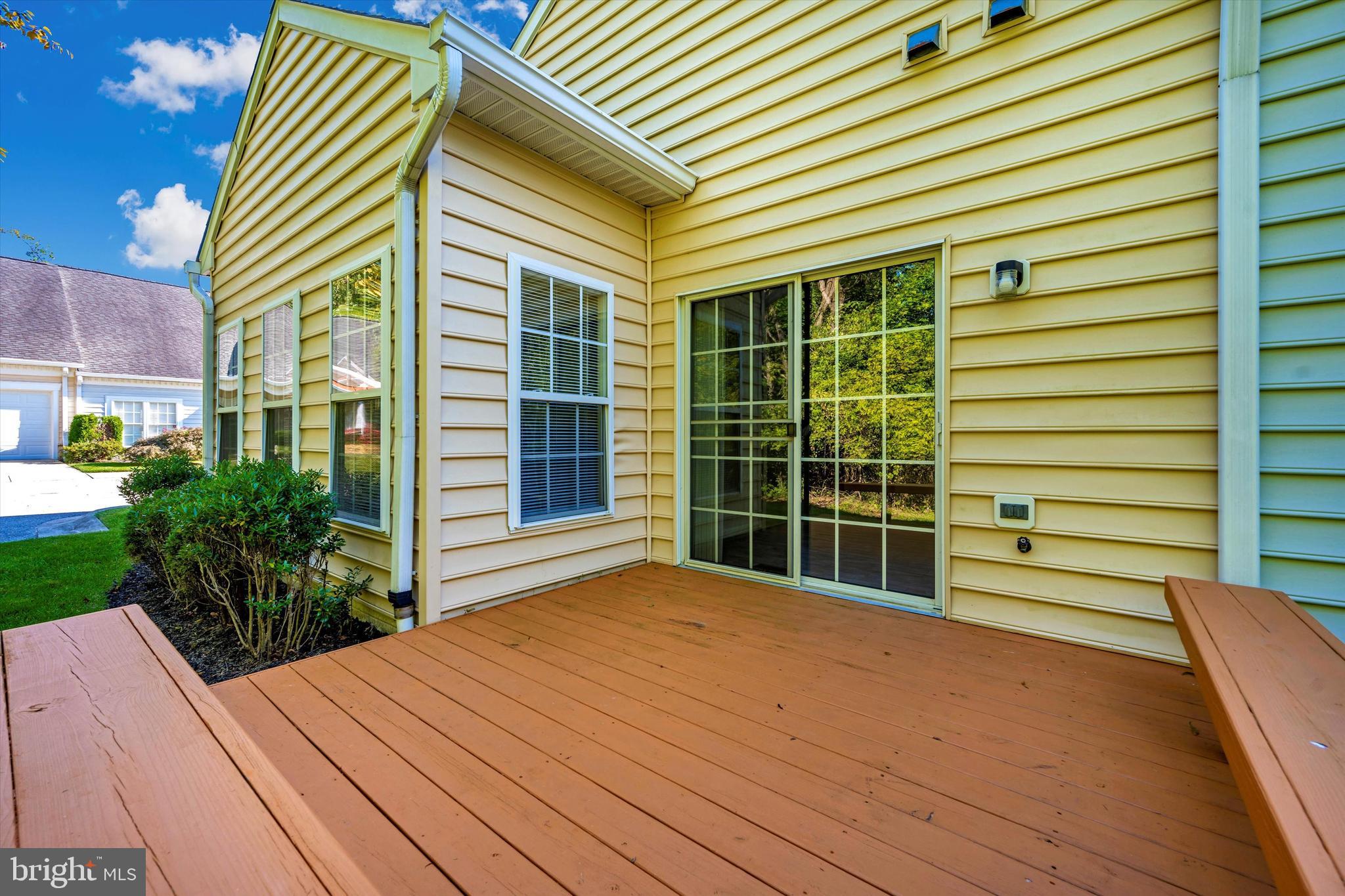 HICKORY CREST - Residential Lease