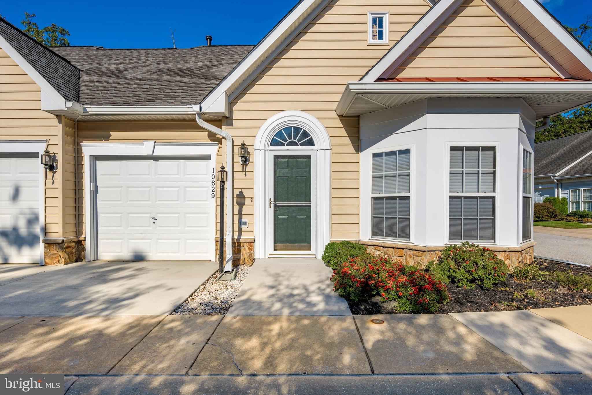 HICKORY CREST - Residential Lease