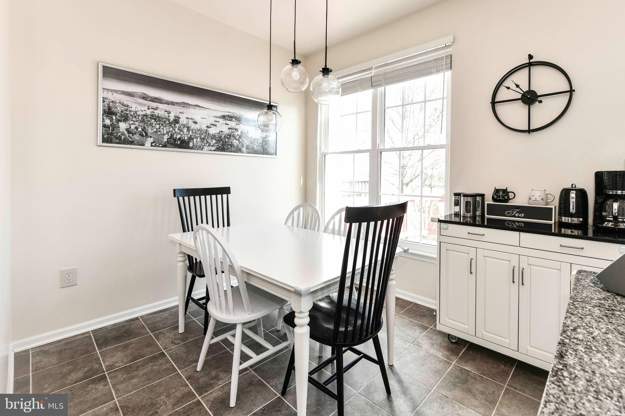 KINGSTOWNE - Residential Lease