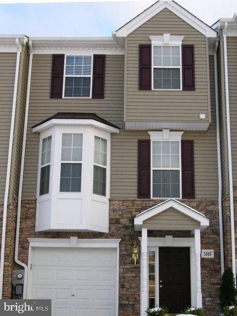 COLONIAL CROSSINGS - Residential