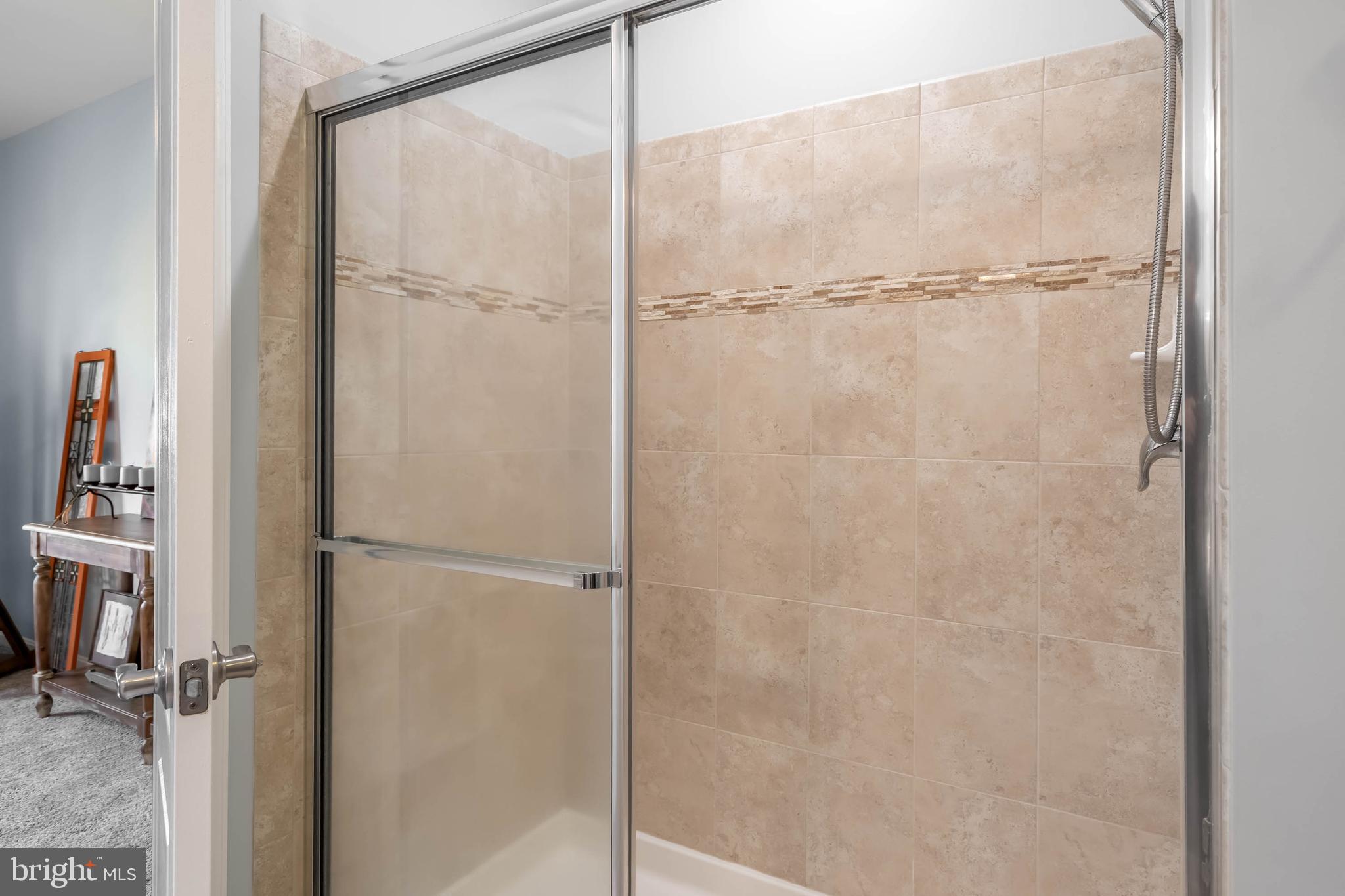 ASHLEY MANOR - Residential