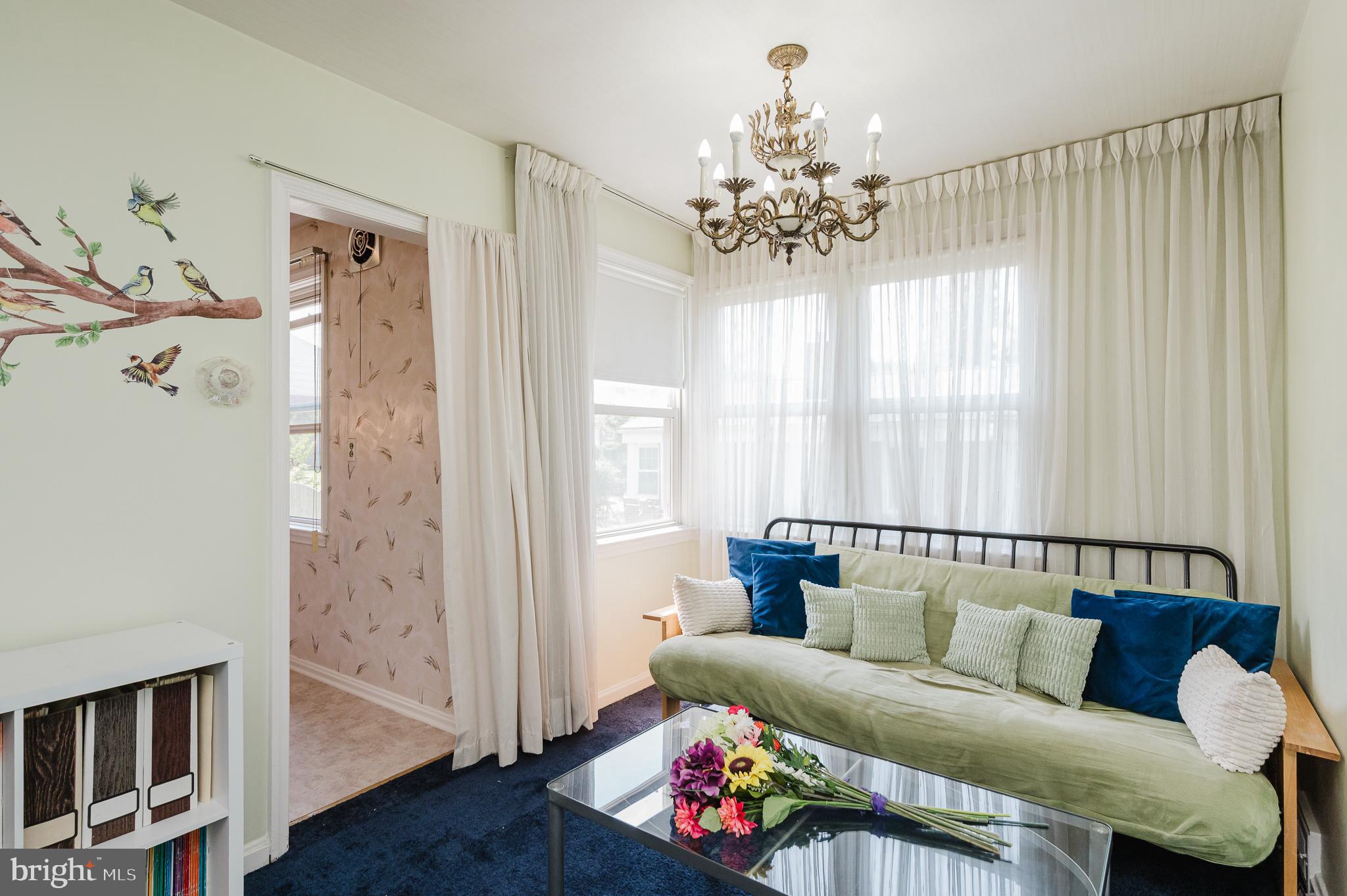 MOUNT WASHINGTON - Residential