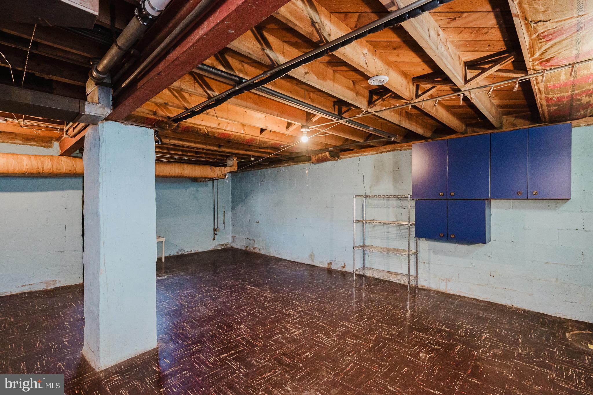 MOUNT WASHINGTON - Residential