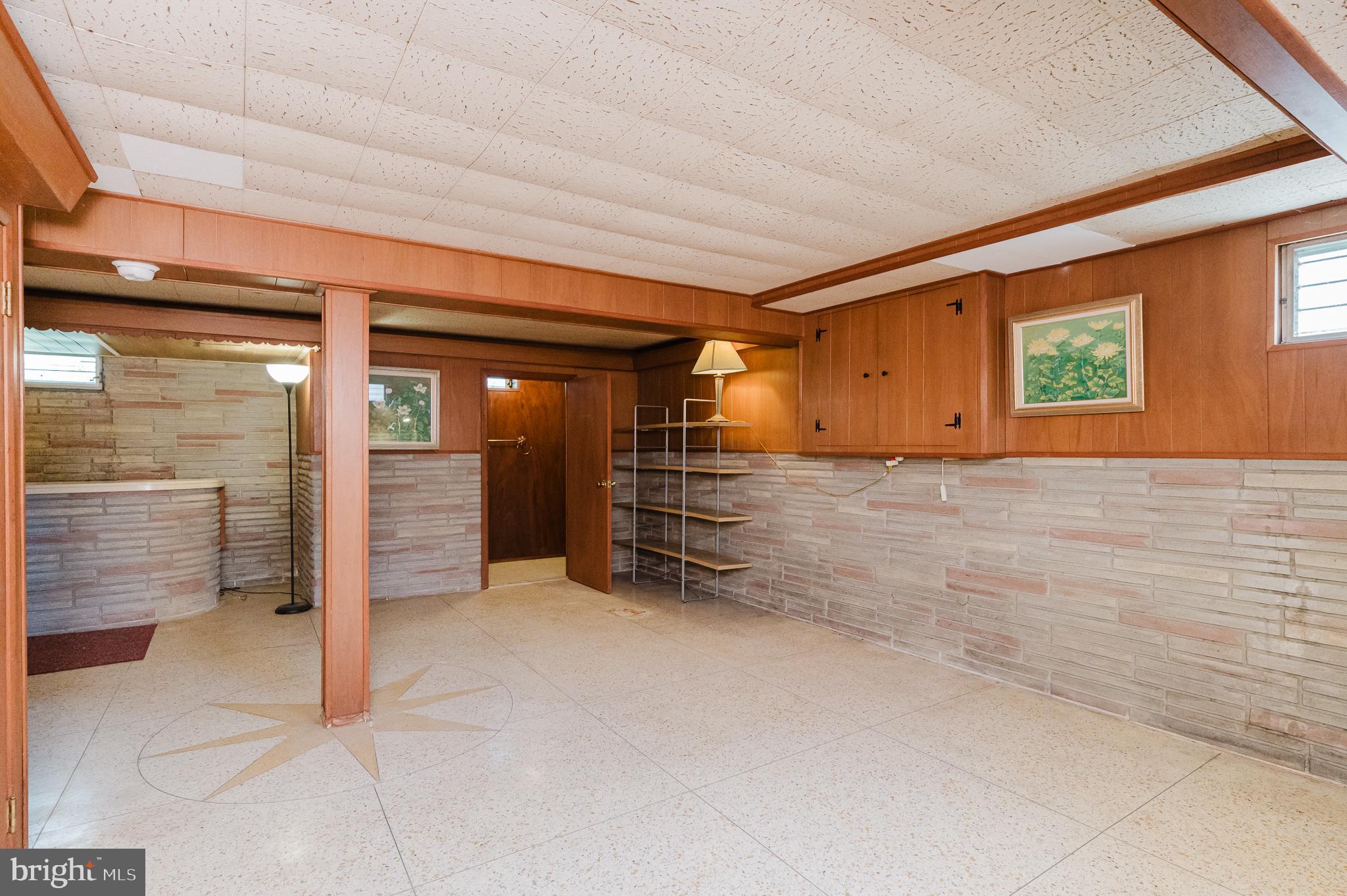 MOUNT WASHINGTON - Residential