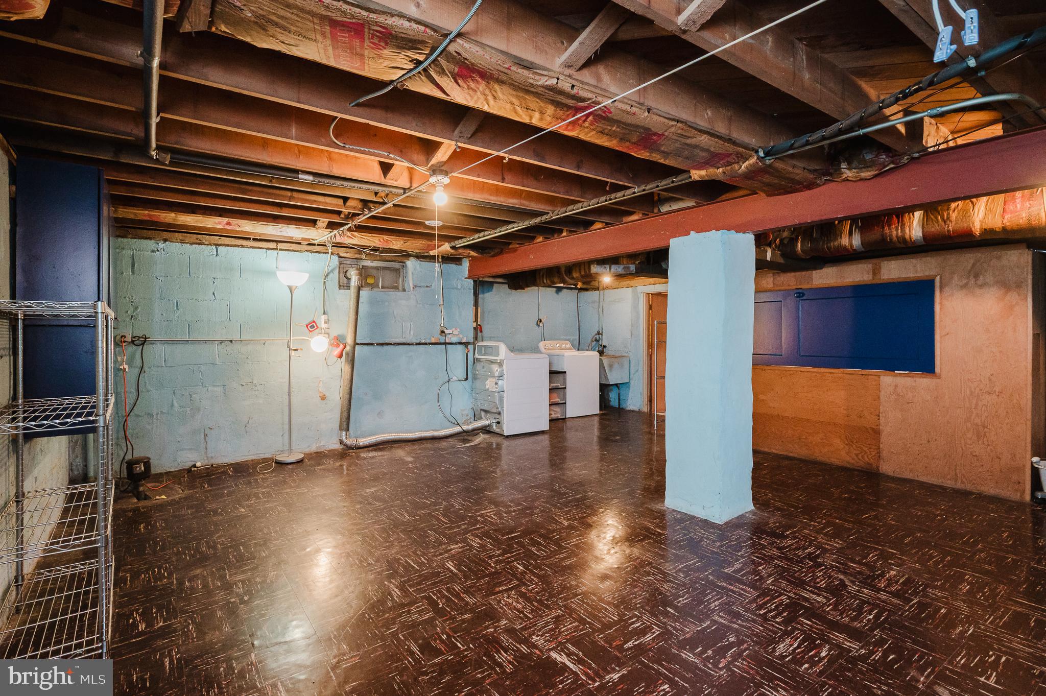 MOUNT WASHINGTON - Residential