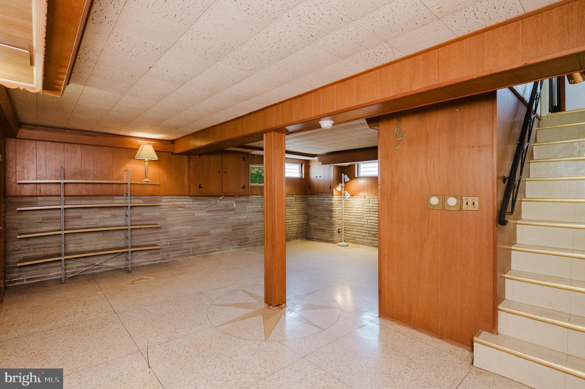 MOUNT WASHINGTON - Residential