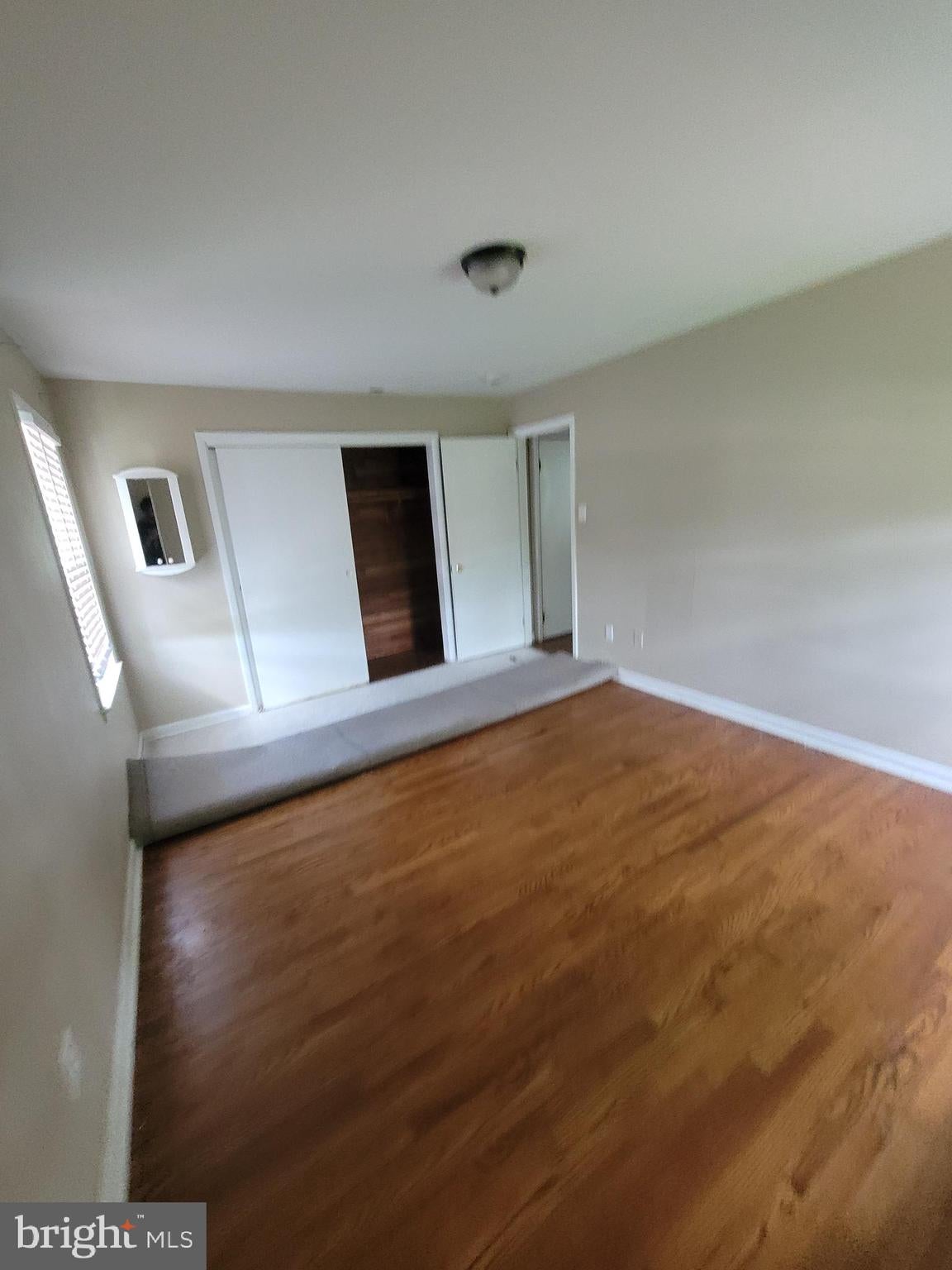 409 PHELPS AVENUE
