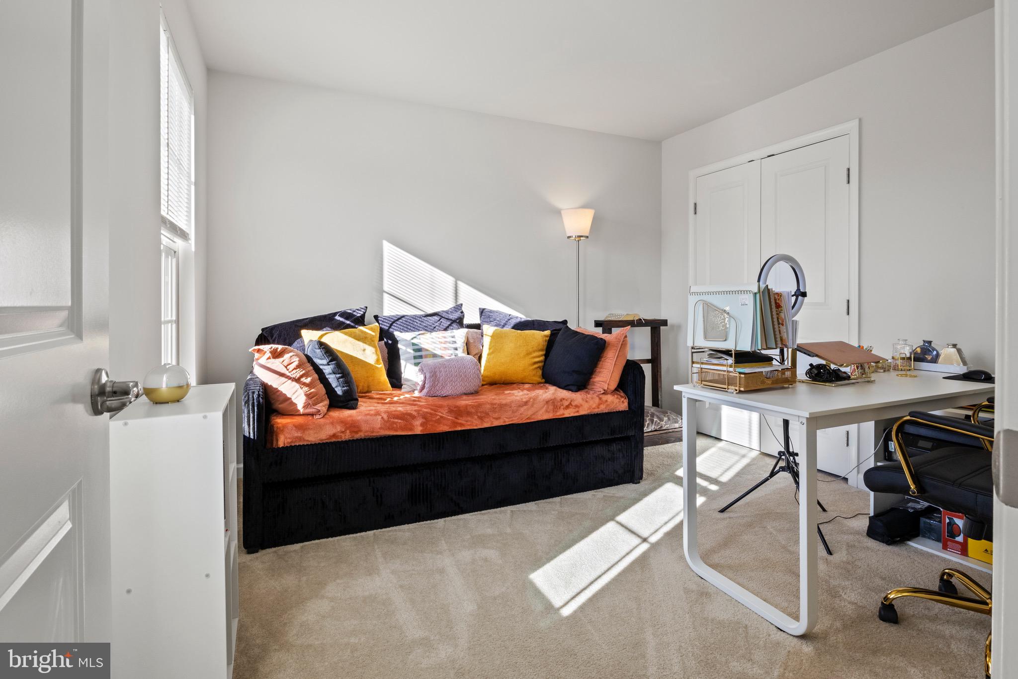 WORTHINGTON - Residential