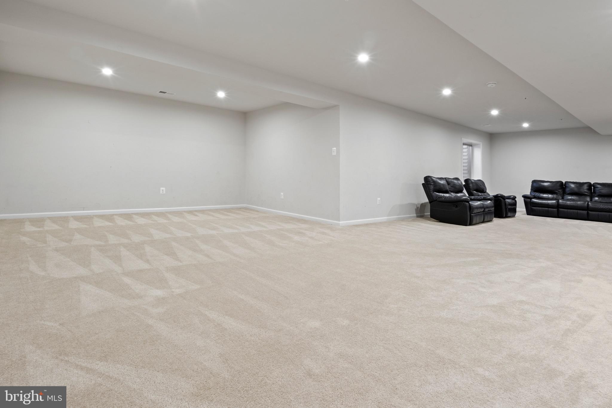 WORTHINGTON - Residential