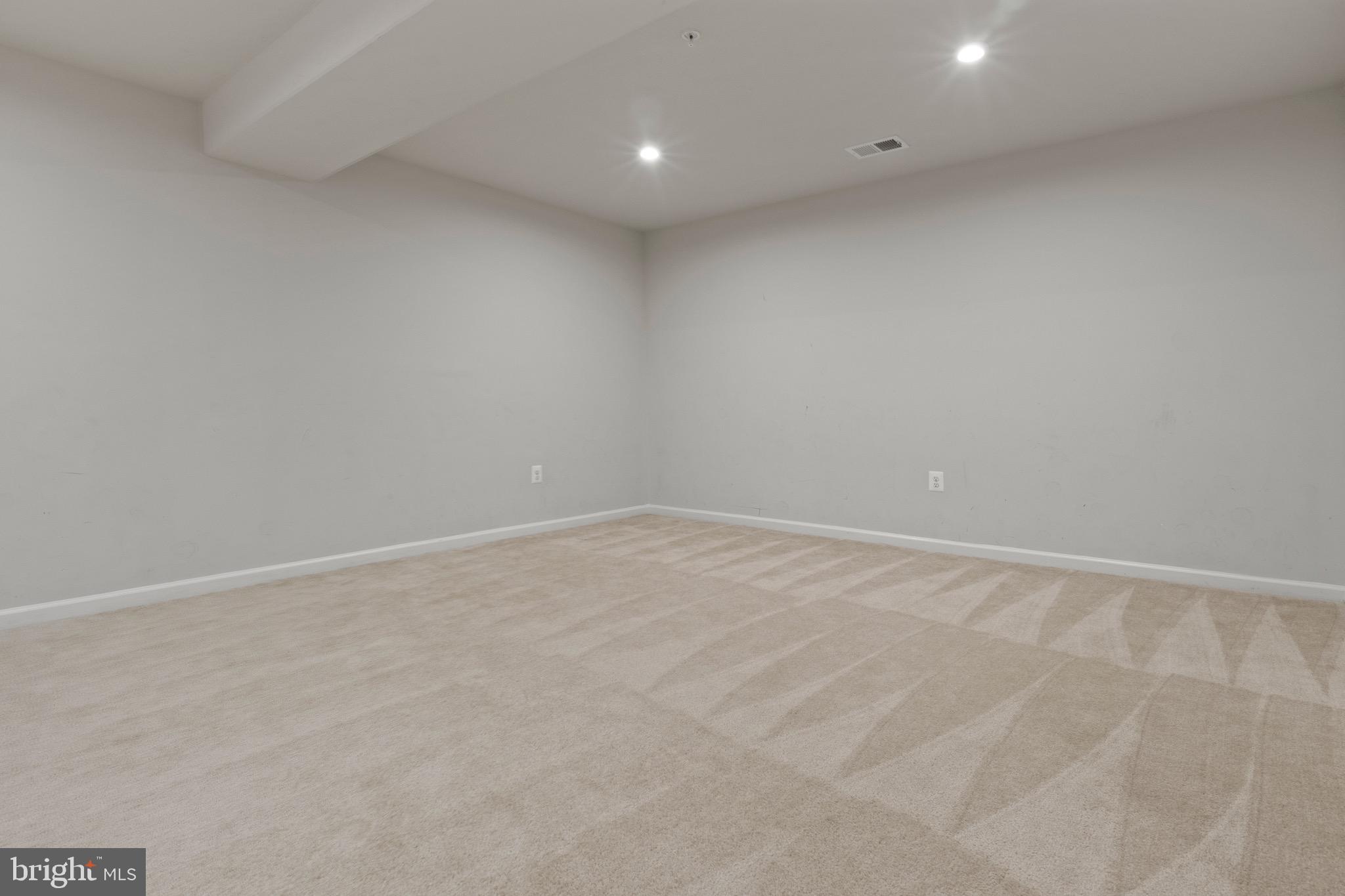 WORTHINGTON - Residential