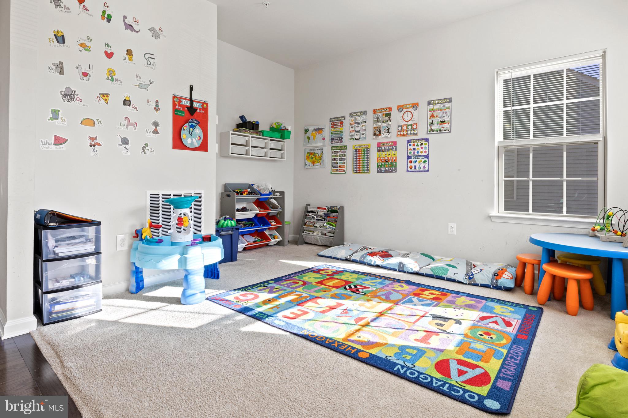 WORTHINGTON - Residential