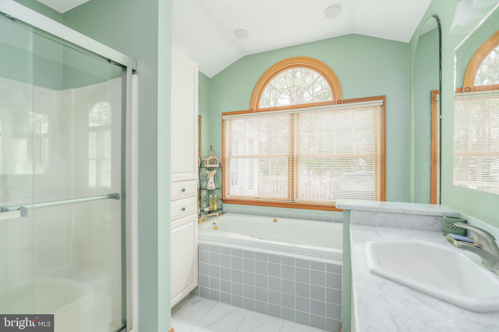 DENTON MANOR - Residential