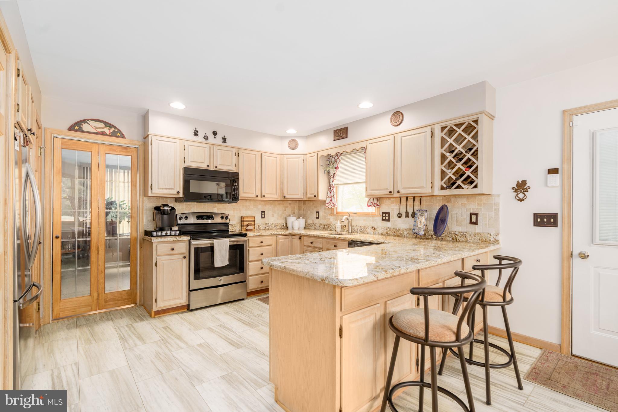 DENTON MANOR - Residential