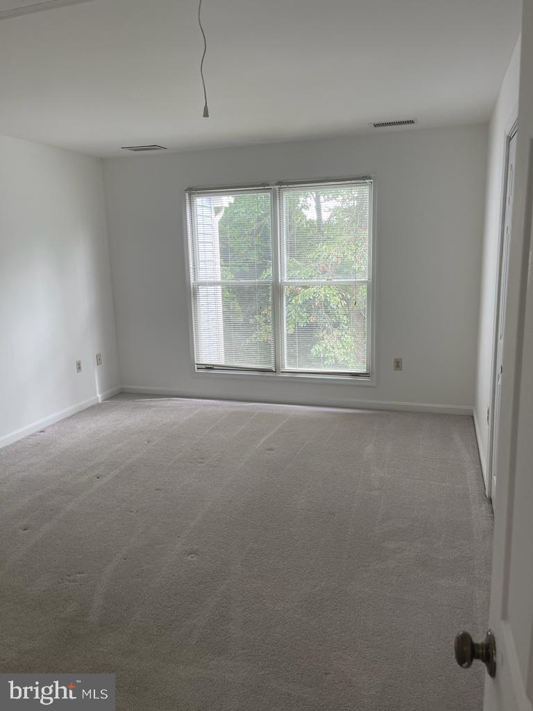 RIVA TRACE - Residential Lease