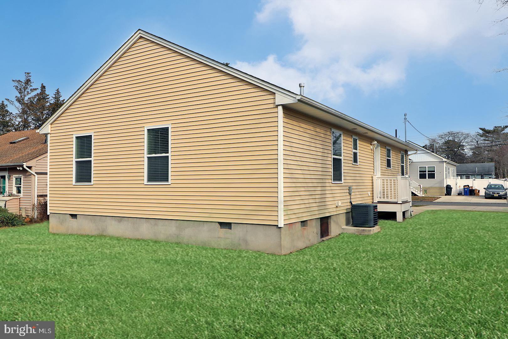 WARETOWN - Residential