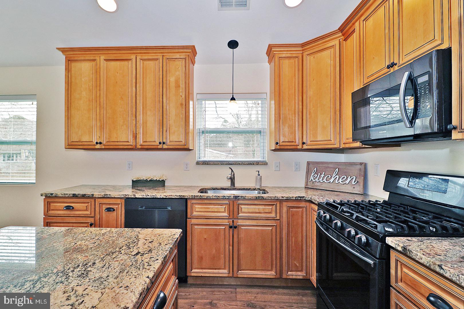 WARETOWN - Residential